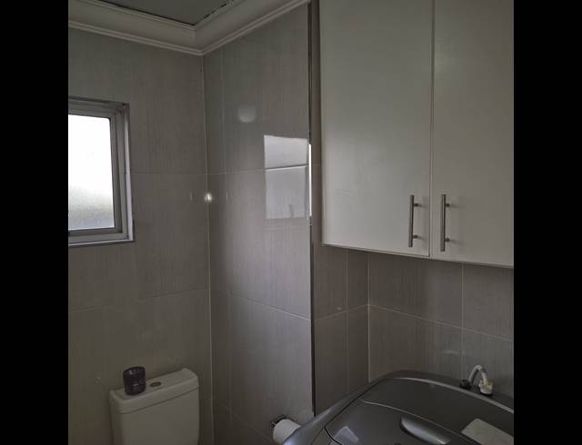2 BEDROOM FLAT FOR SALE IN WATERVAL PARK